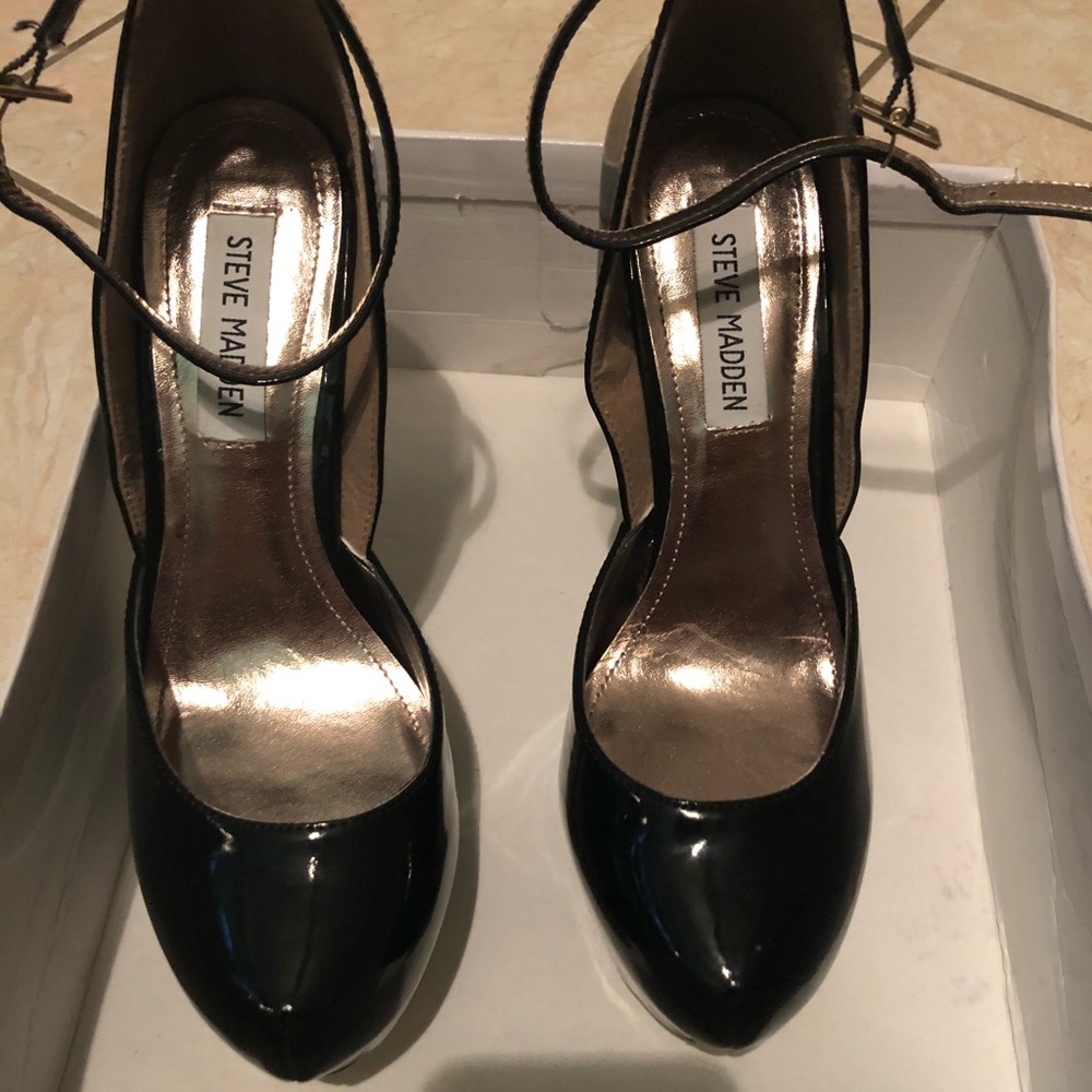 Steve Madden Pumps